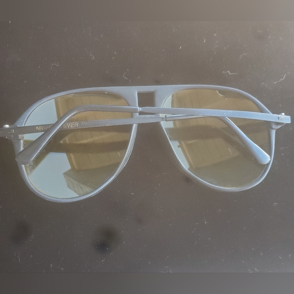 Vintage Night Driver Sunglasses. - Picture 7 of 16